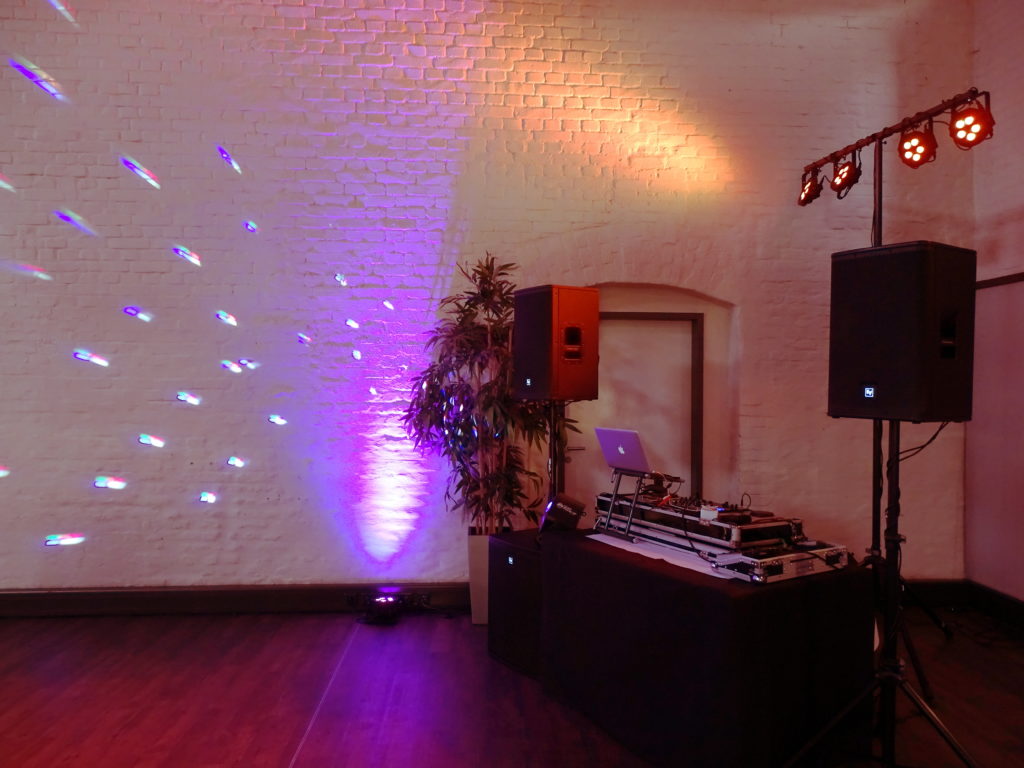 DJ zur Hochzeit im Ofenhaus Bernau